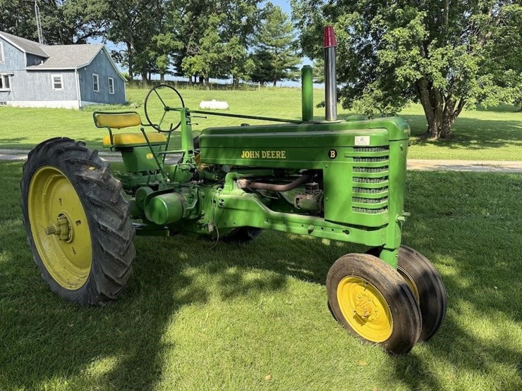 john-deere-b-image-1