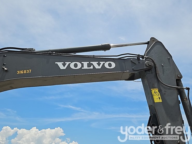 2021-volvo-ec250el-image-15