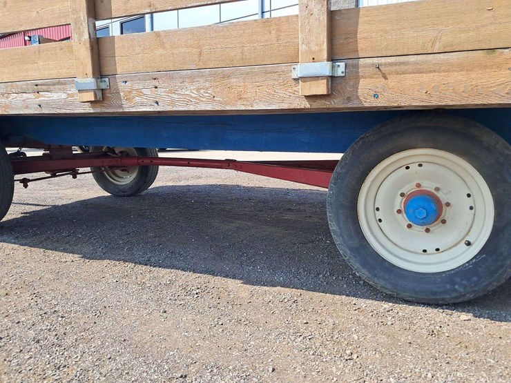 flatbed-wagon-image-5