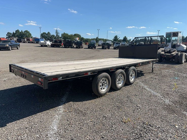 2022-shop-built-trailer-image-3