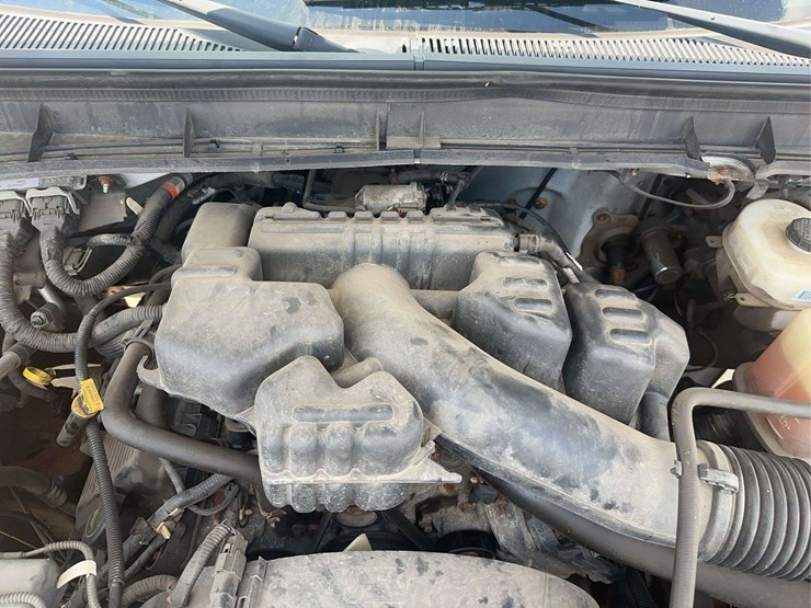 2016-ford-f350-image-35