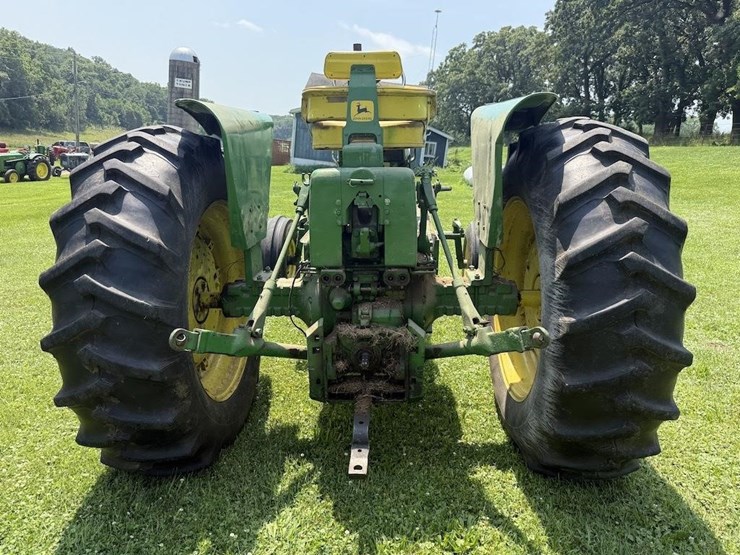 john-deere-4020-image-5