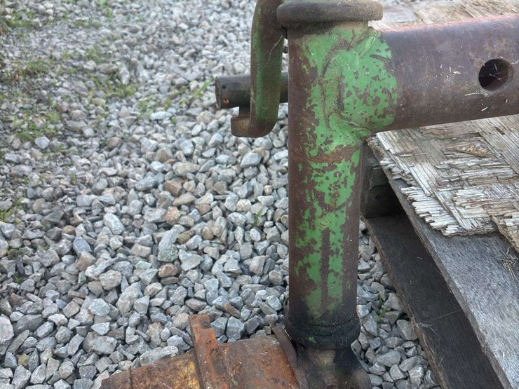 john-deere-model-b-image-9
