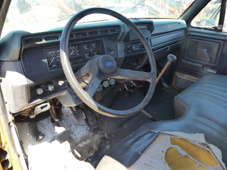 1994-ford-f600-image-11