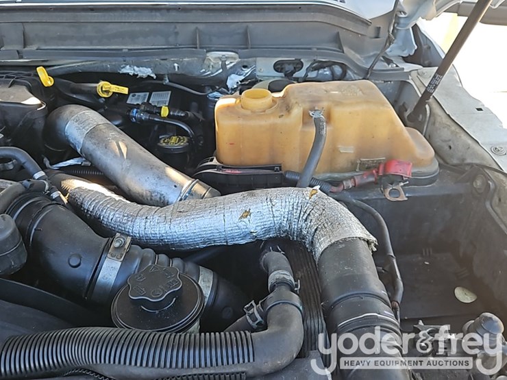2015-ford-f550-image-19