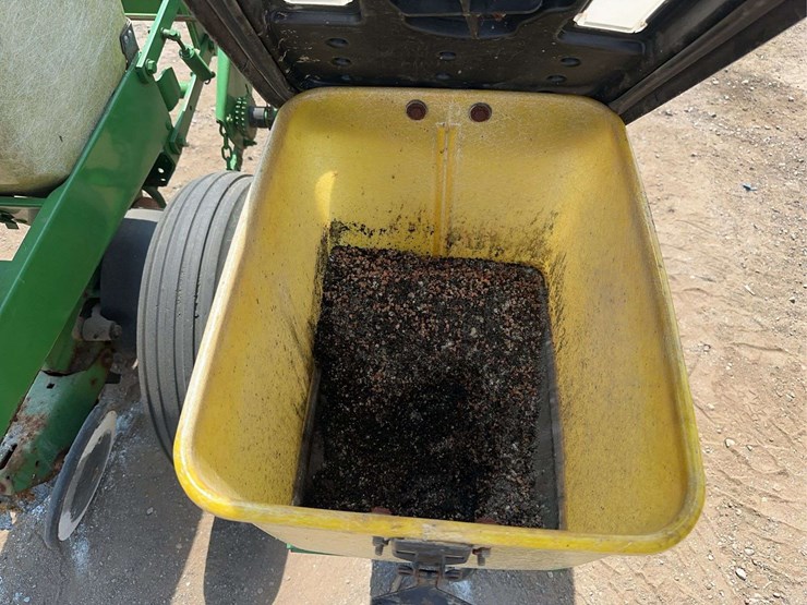 john-deere-2-image-5