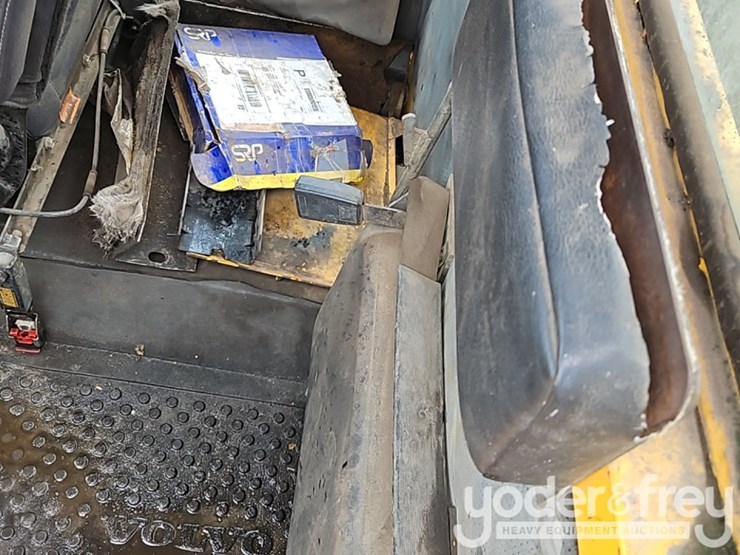 1999-volvo-a25c-image-24