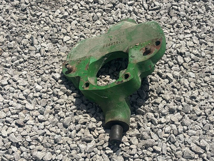 john-deere-model-b-image-2