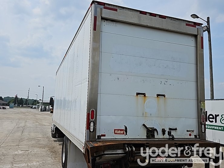 2015-international-durastar-4300-image-10