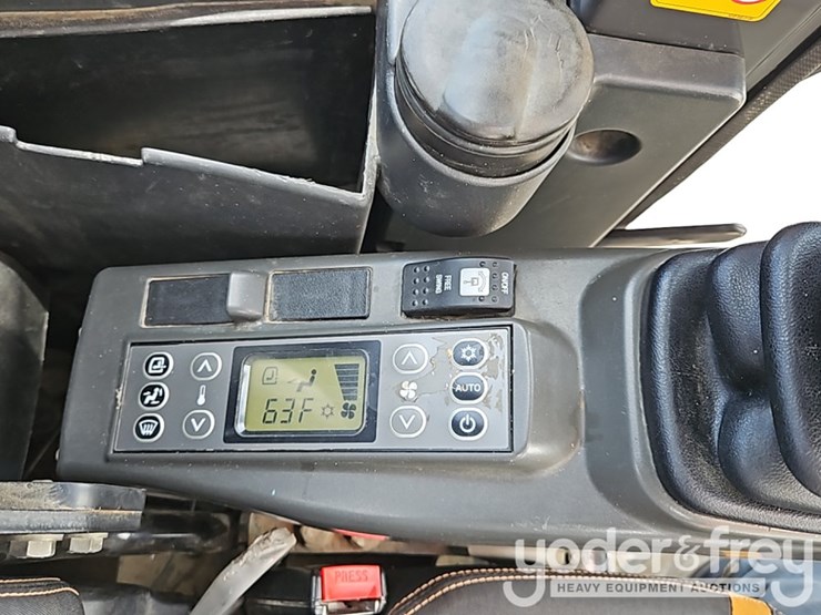 2018-case-cx145dsr-image-42