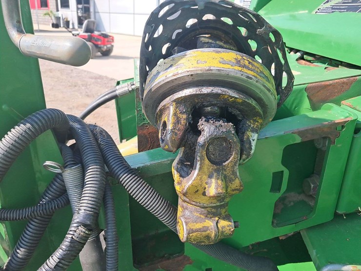 john-deere-854-image-15