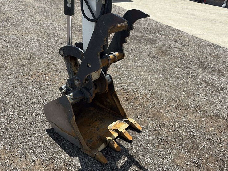 2023-bobcat-e35i-image-42
