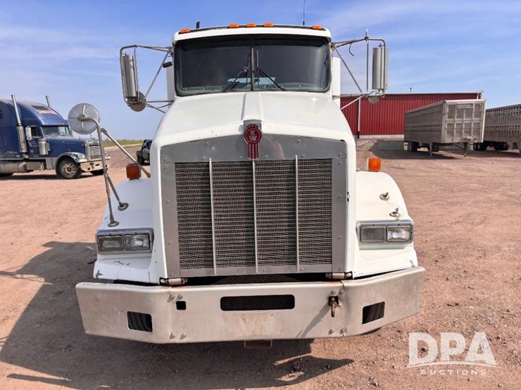 2003-kenworth-t800-image-3