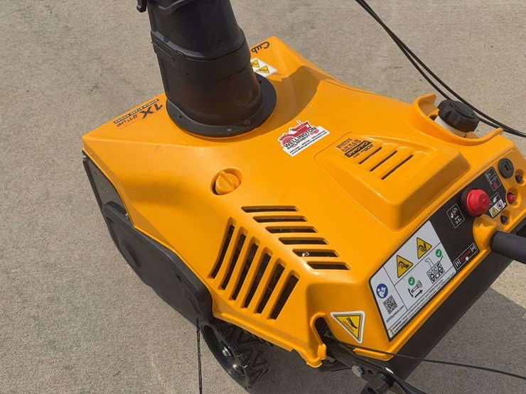 2022-cub-cadet-1x-21-lhp-snowblower-image-5