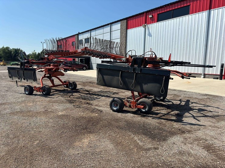 pequa-double-basket-rotary-rake-image-4