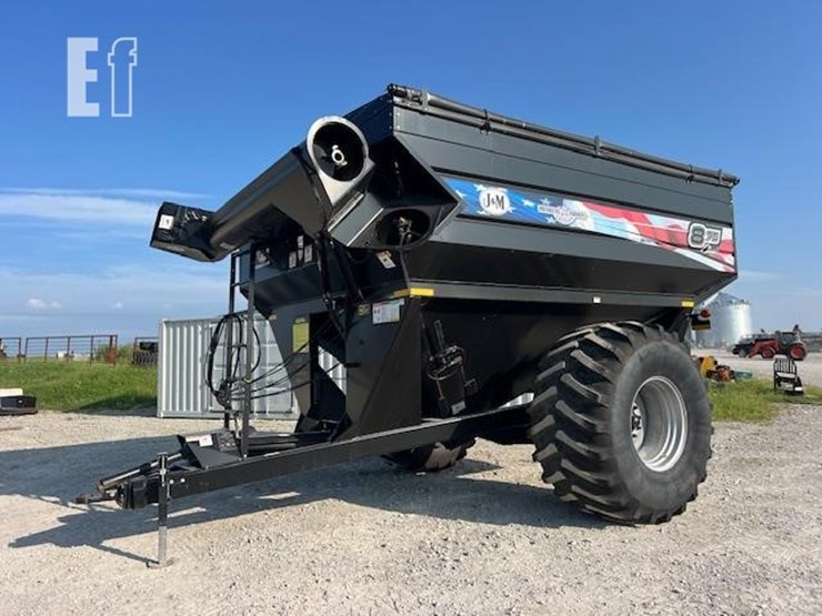 j&m-875-image-2