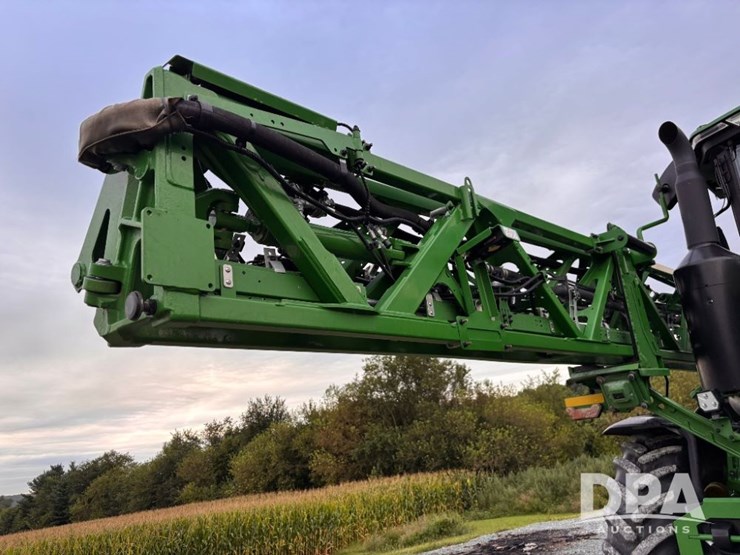 2023-john-deere-612r-image-110