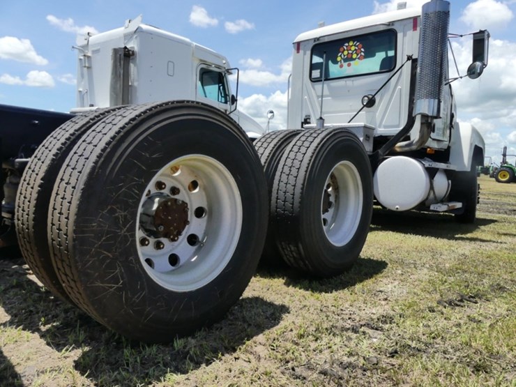 1999-mack-ch613-image-6