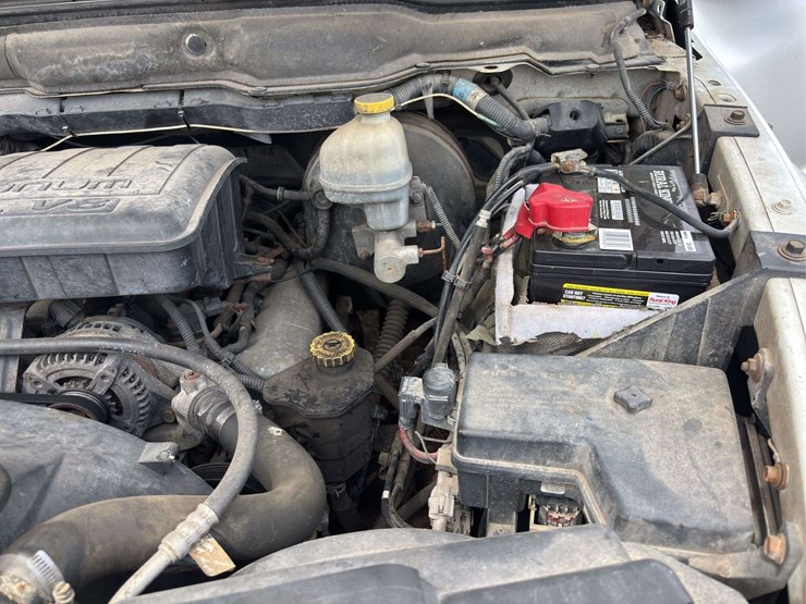 2002-dodge-ram-crew-cab-pickup-image-25