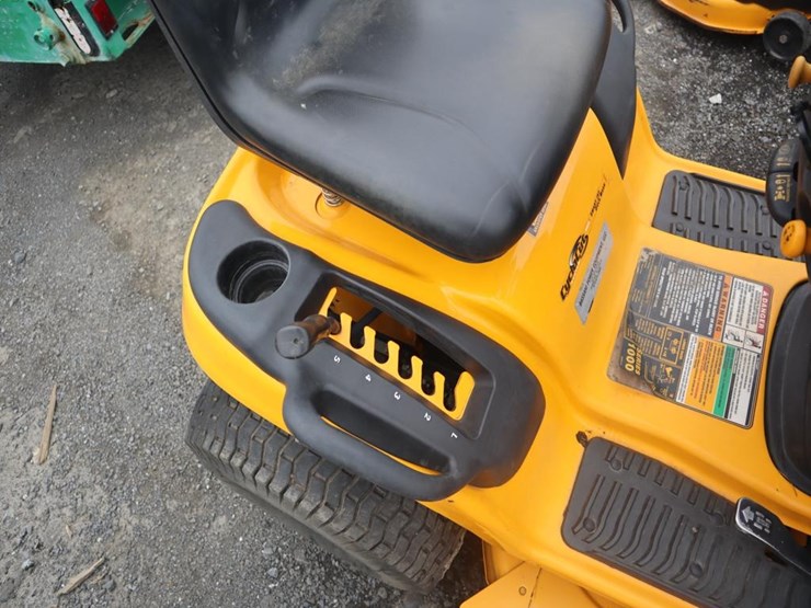 cub-cadet-lt1042-image-15