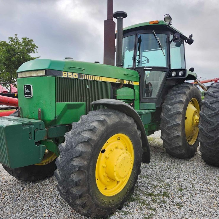 1983 JOHN DEERE 4850