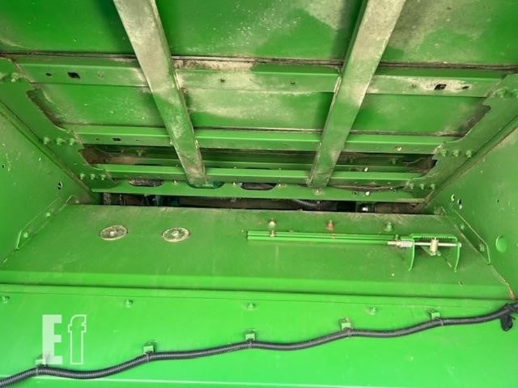2014-john-deere-s670-image-53