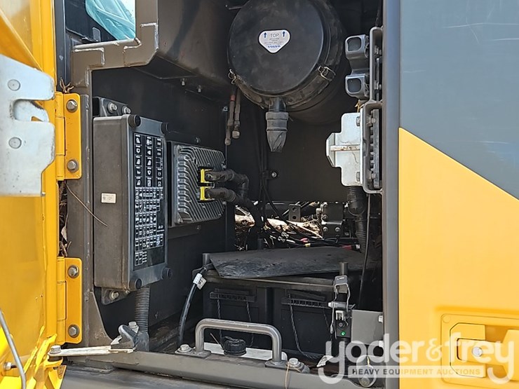 2021-volvo-ec250el-image-33