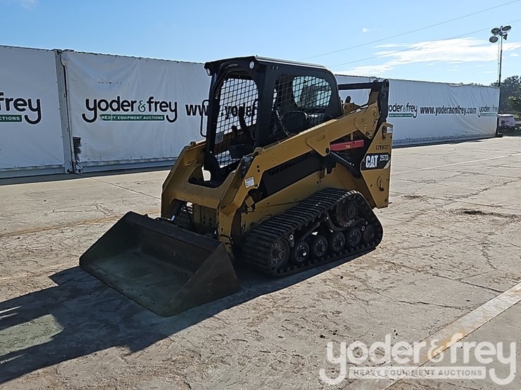 2015-caterpillar-257d-image-1