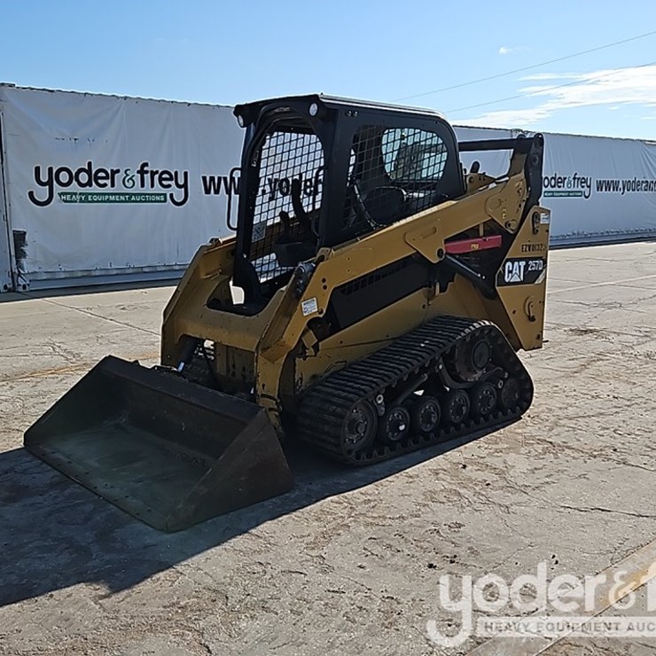 2015 CATERPILLAR 257D