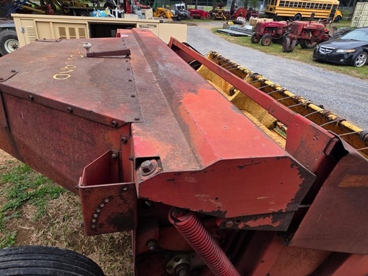 new-holland-474-image-16