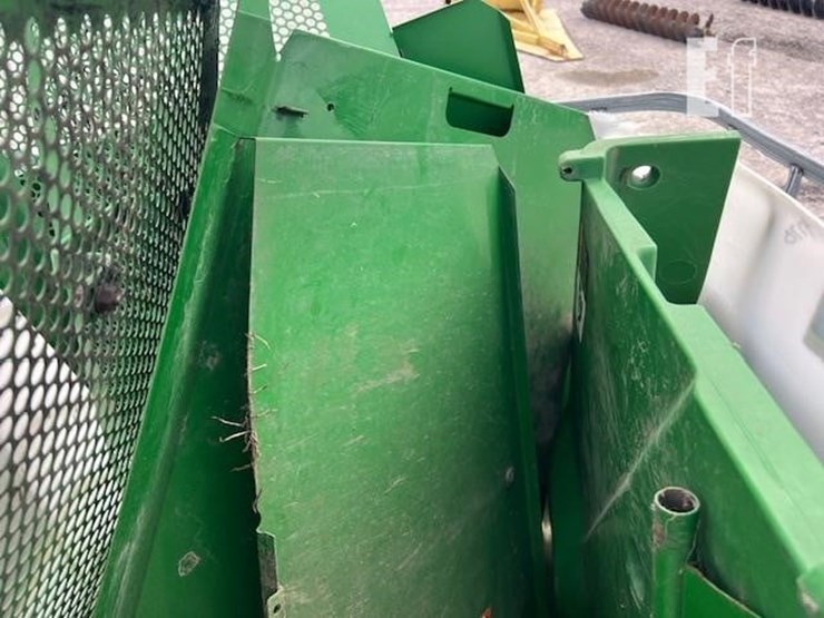 2011-john-deere-9770-sts-image-75