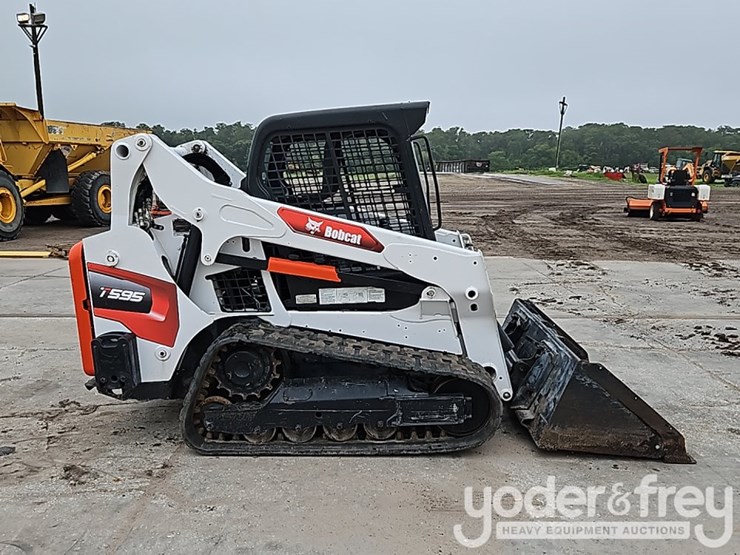 2020-bobcat-t595-image-5