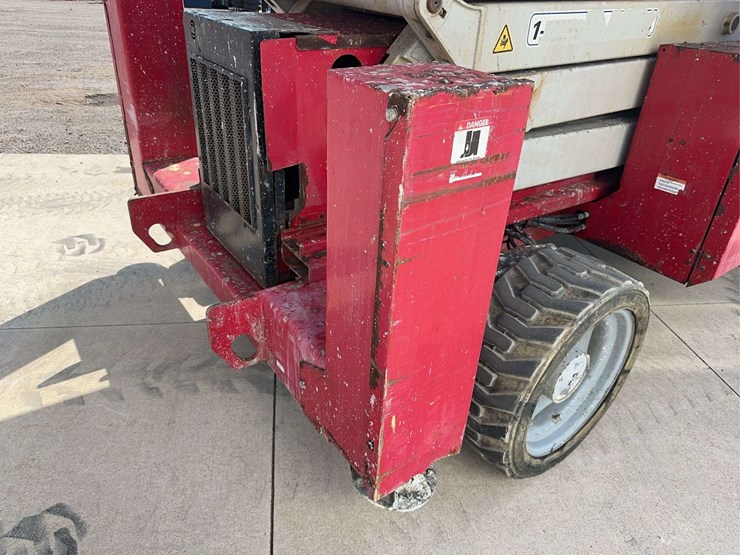 2014-meck-rough-terrain-lift-image-17