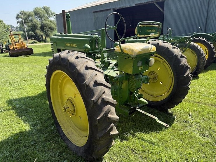 john-deere-a-image-3
