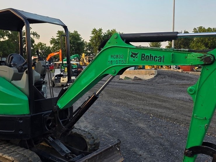 2017-bobcat-e26-image-31