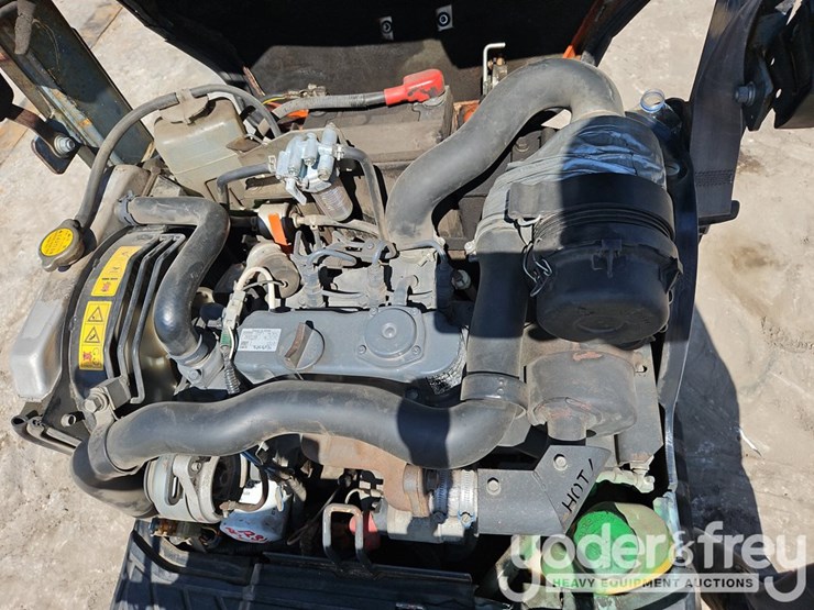 2018-kubota-k008-3-image-25