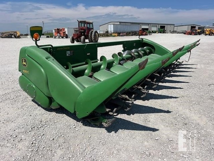 john-deere-608c-image-1