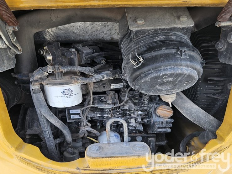 2017-deere-30g-image-30