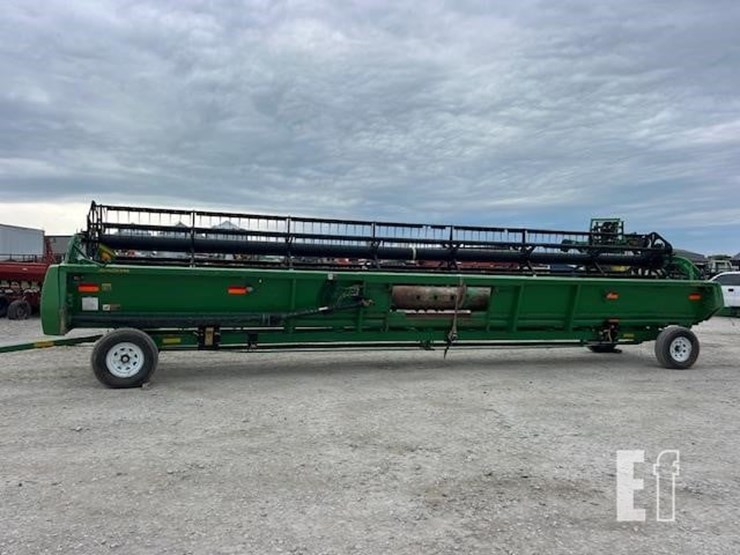 2009-john-deere-635f-image-13
