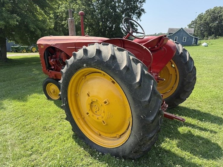 massey-ferguson-44-image-6