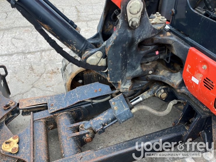 2019-kubota-kx040-4-image-20