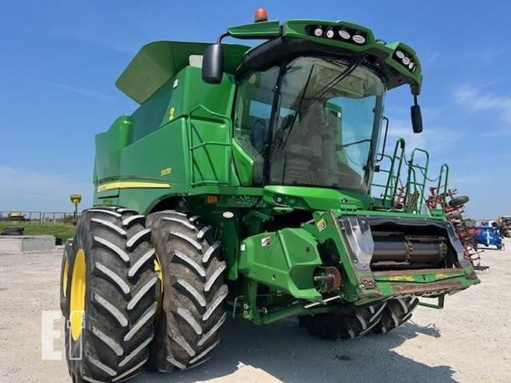 2014-john-deere-s670-image-9