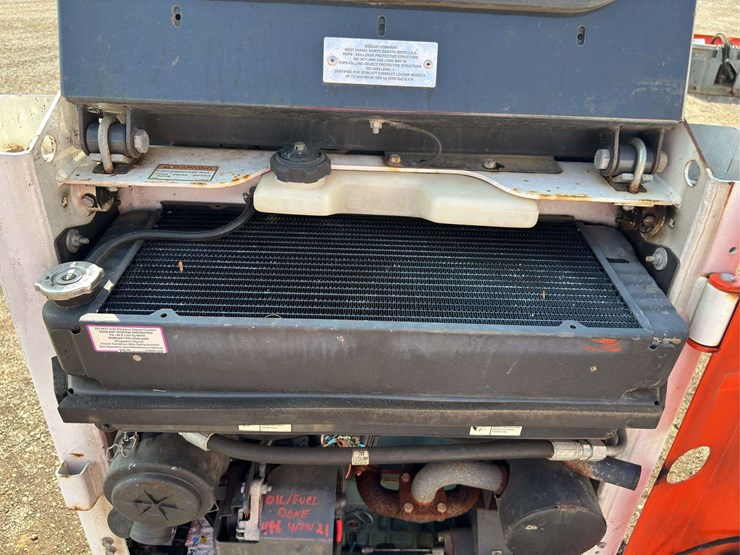 2018-bobcat-s70-image-12