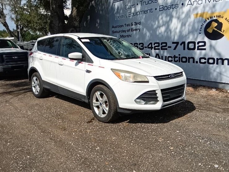 2014-ford-escape-se-image-2