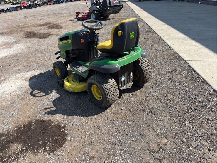 john-deere-la135-image-4