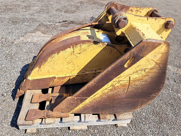 1999-caterpillar-416c-image-32