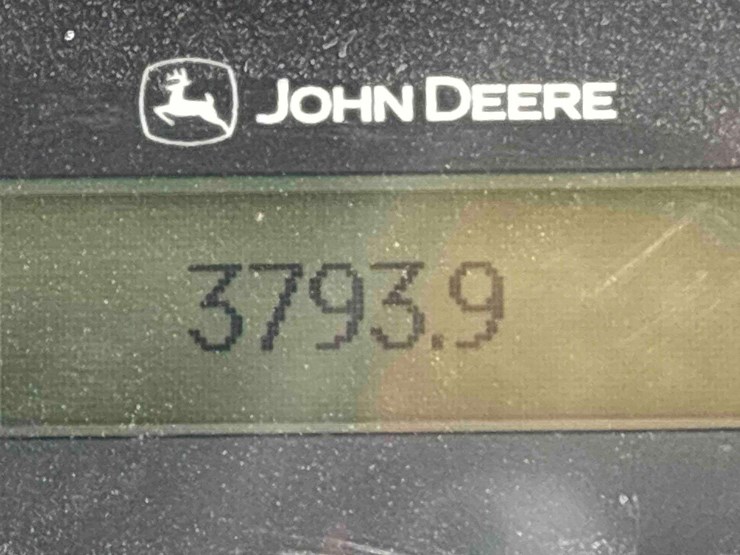 2024-deere-333g-image-11