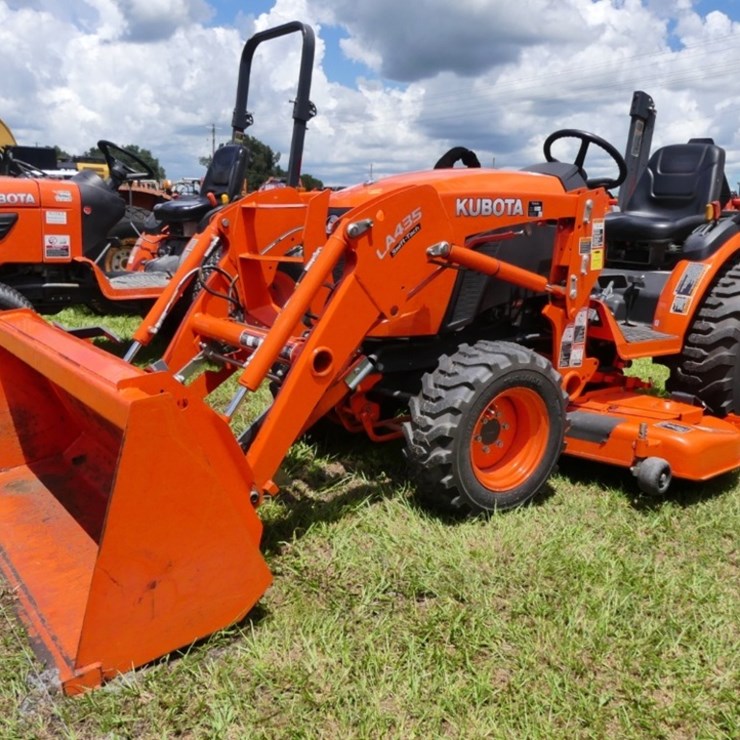 2020 KUBOTA B2401