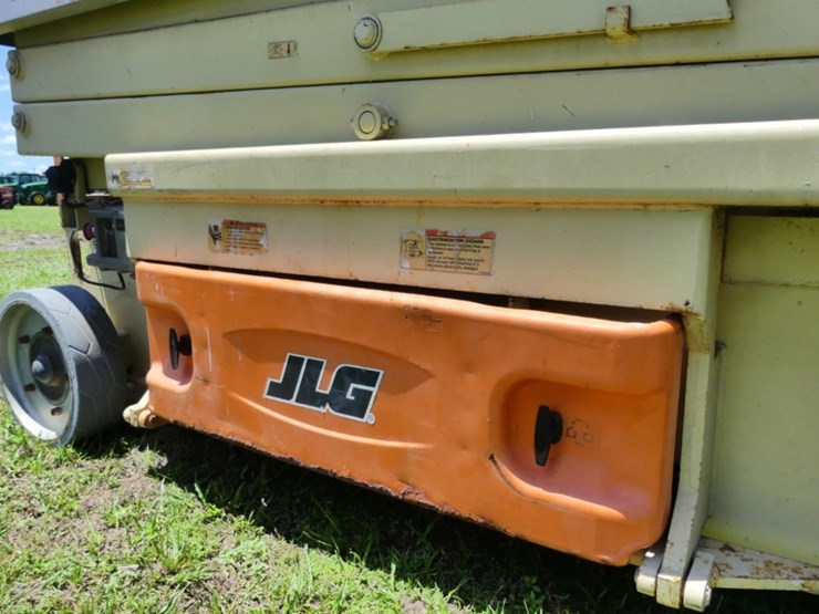 jlg-2030es-image-6