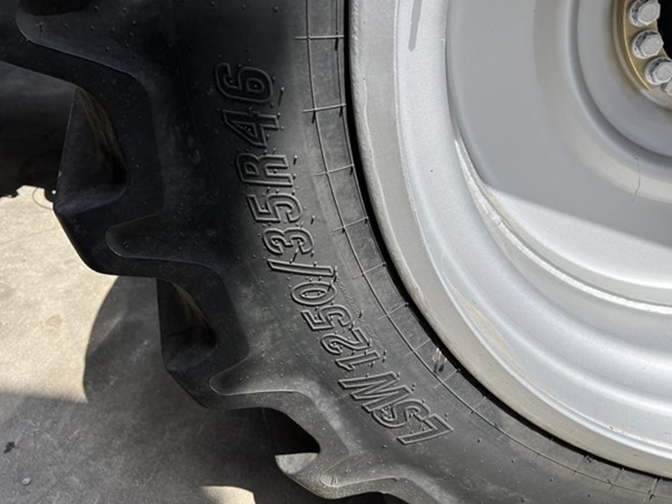 2023-case-ih-8250-image-24